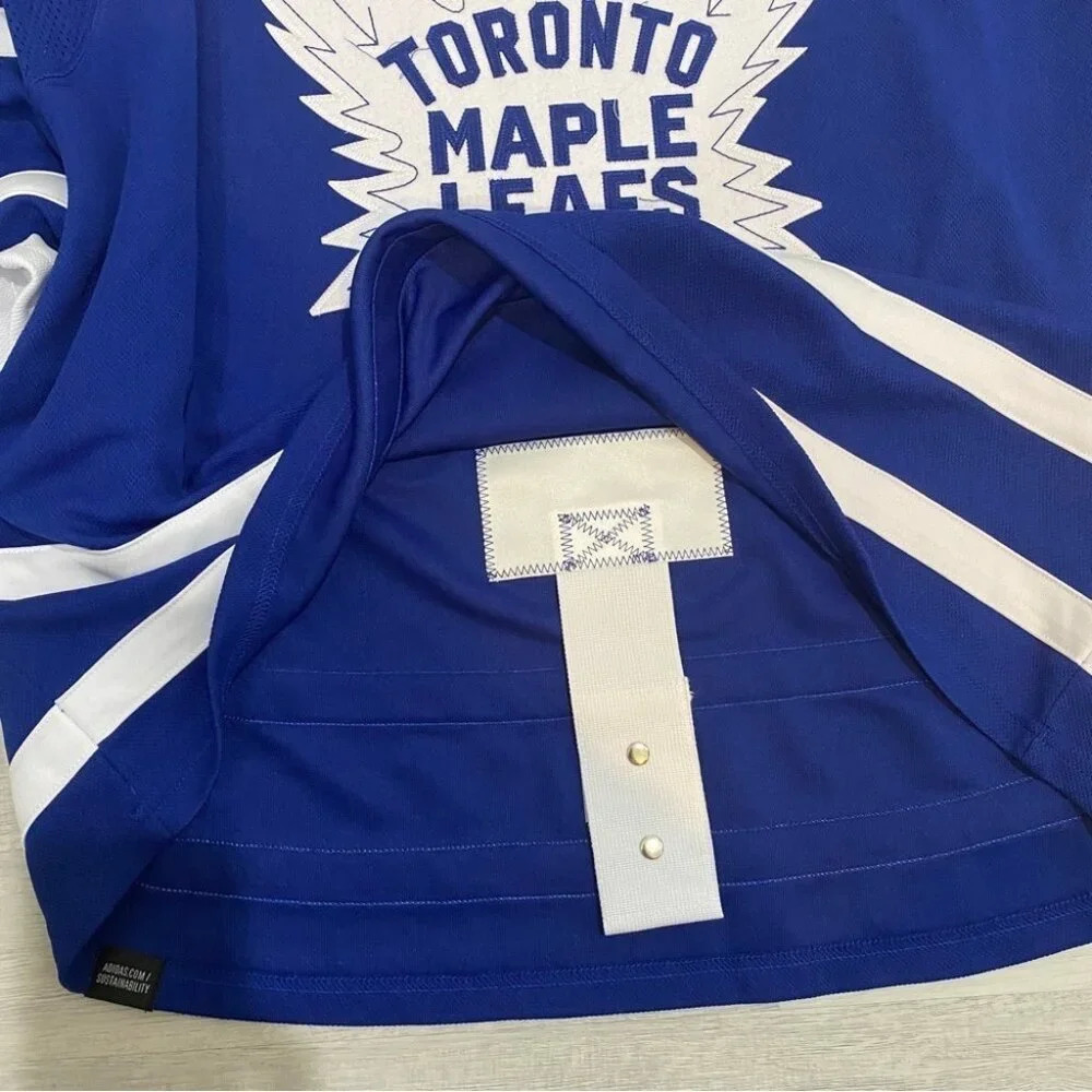 Signed COA Morgan Reilly Toronto Maple Leafs Adidas Jersey New Size  L - Picture 10 of 12